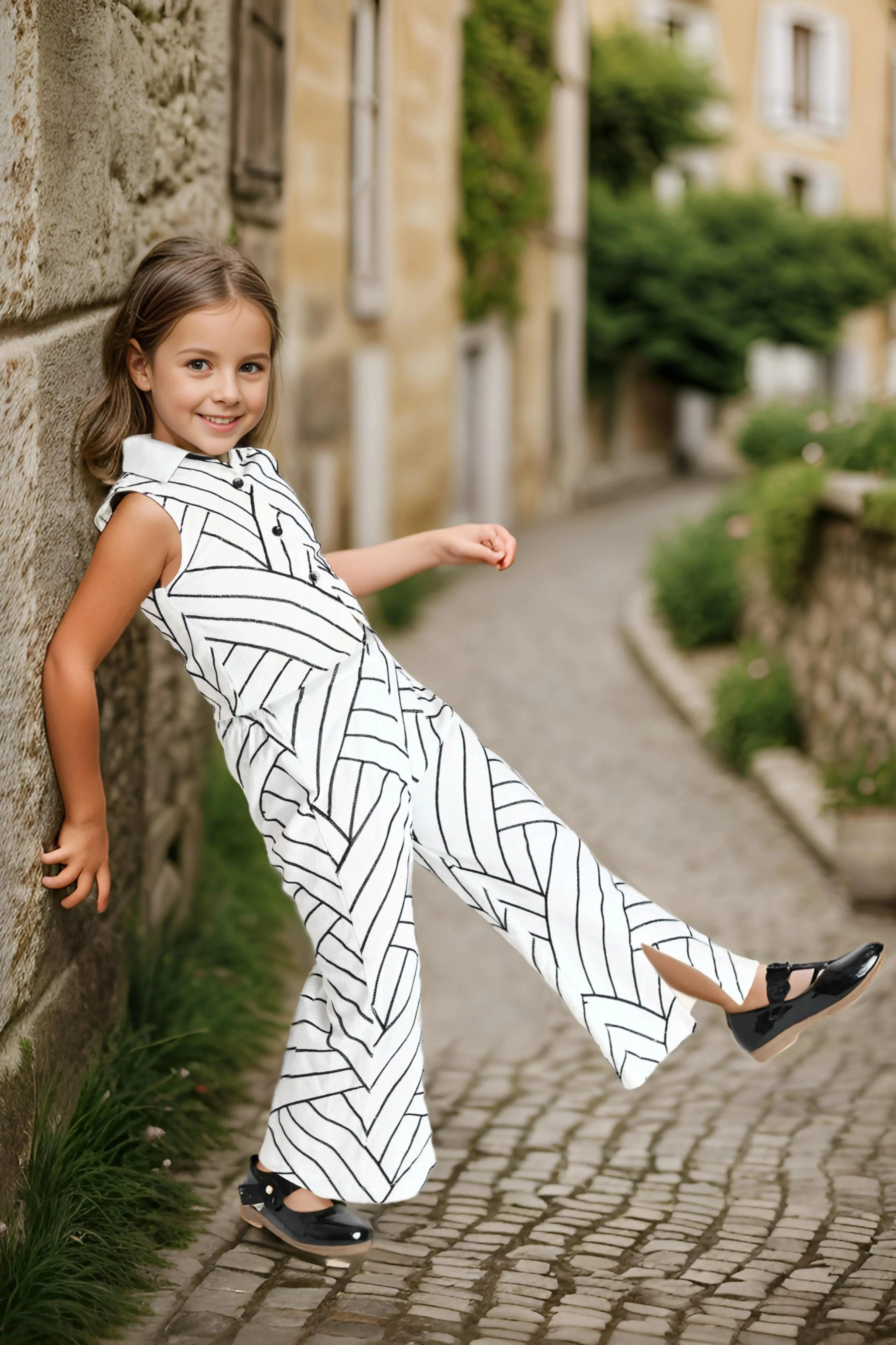 Full front of a White Stylish Clothes for Girls.