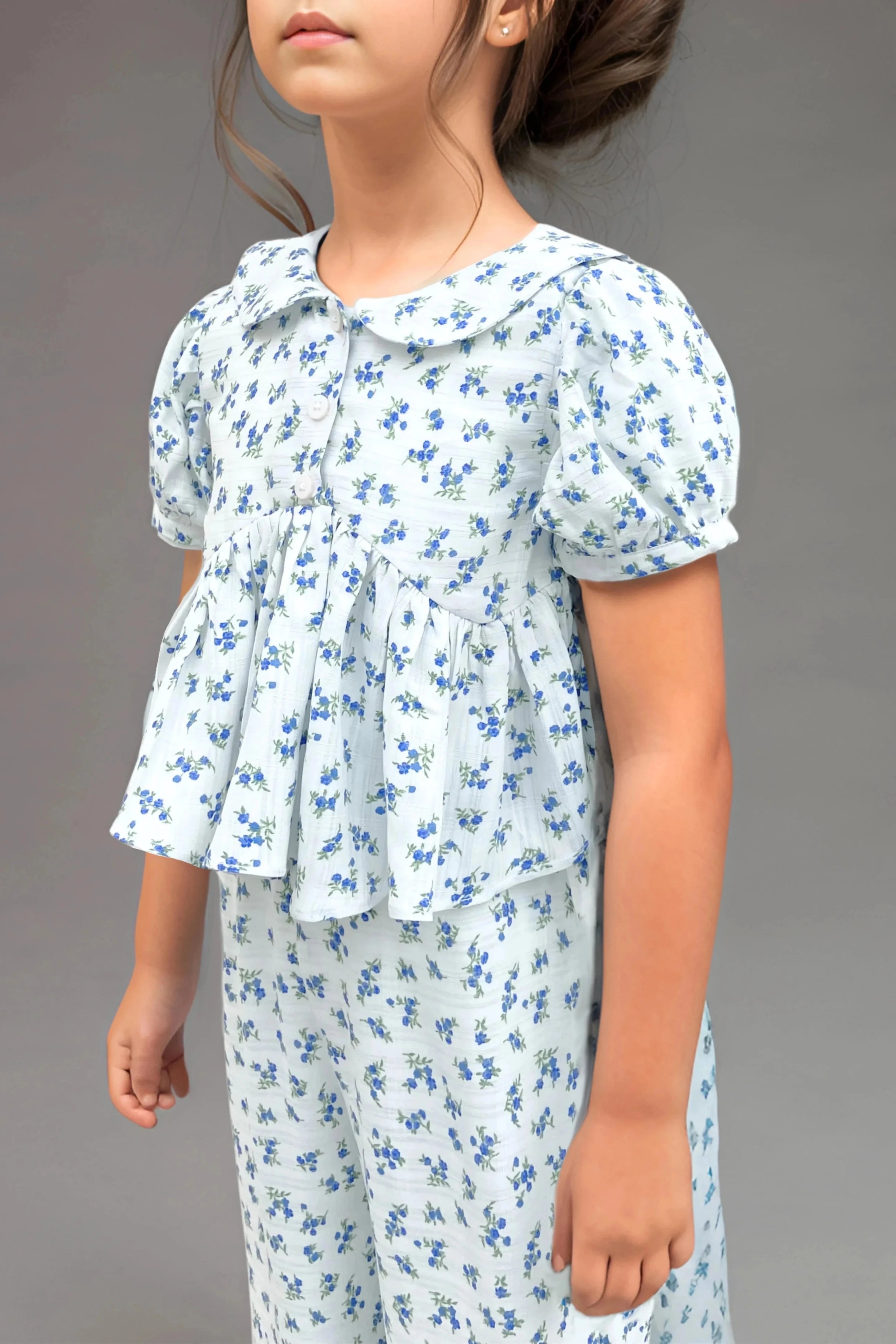 White Floral Cotton Clothing Set Detail Front