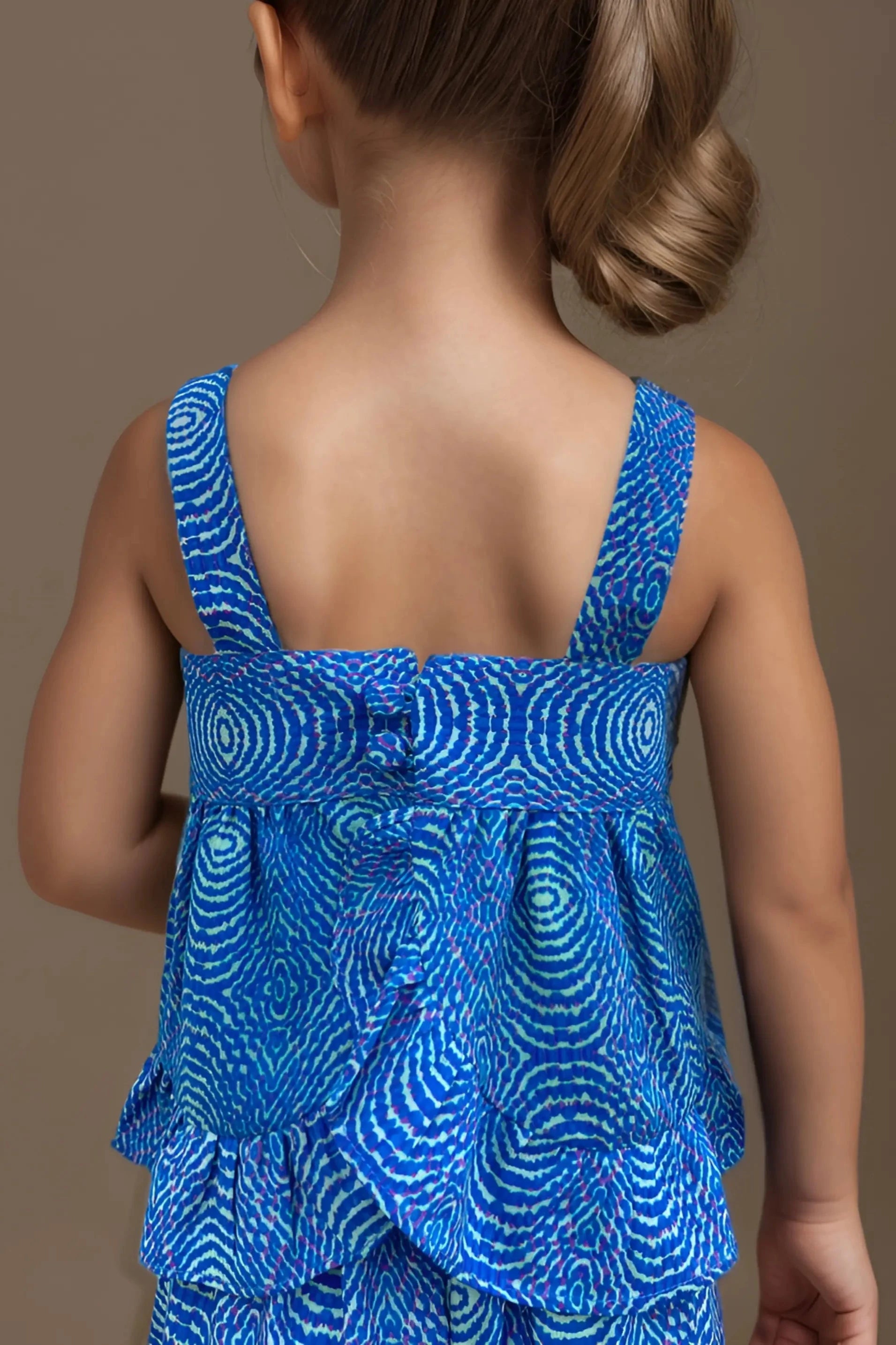 blue trendy coord set back detail