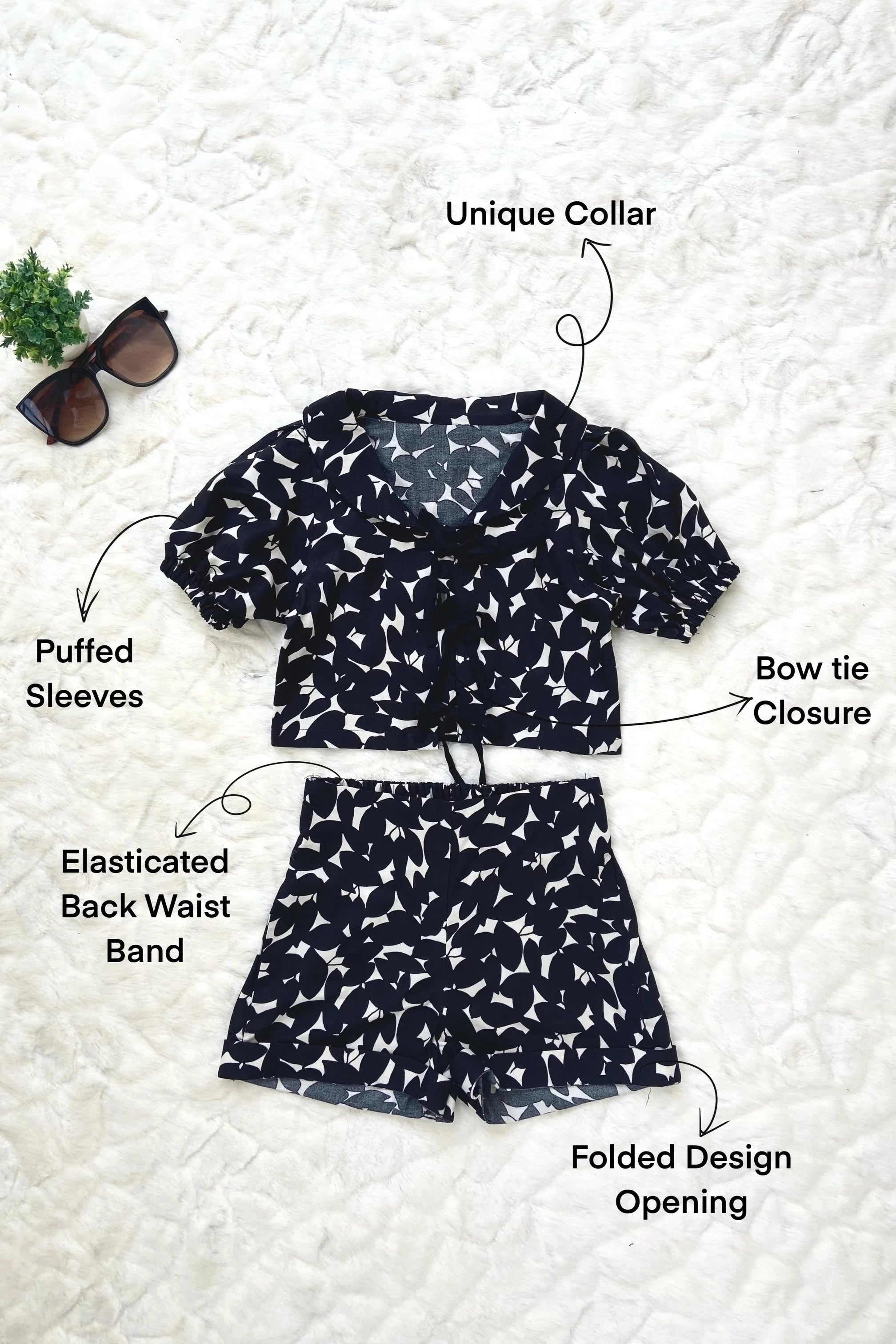 Black Stylish Girls Clothing Set Flat Feature