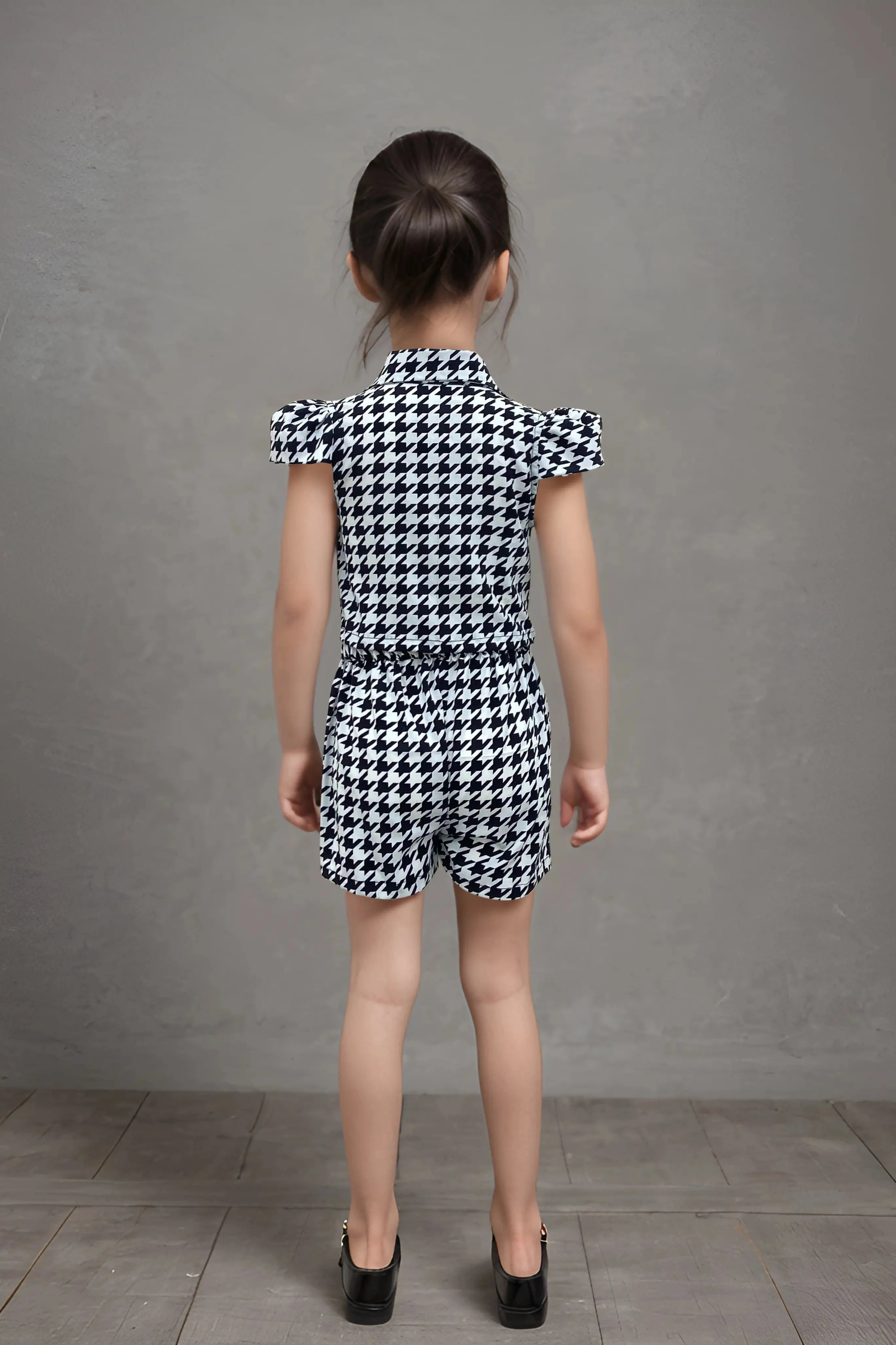 Full back view of trendy houndstooth co-ord set for girls.