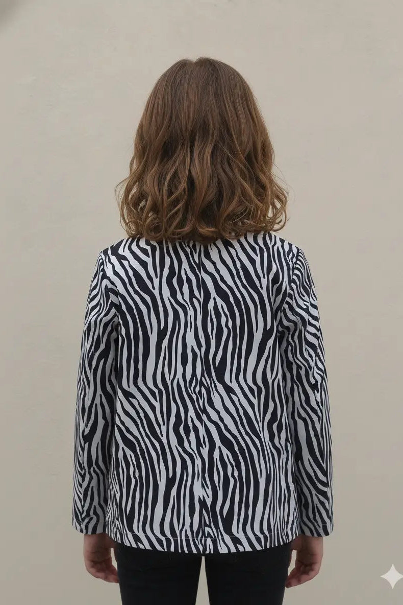 back close up black zebra blazer 